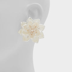 Petalpearl