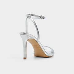 Leandra